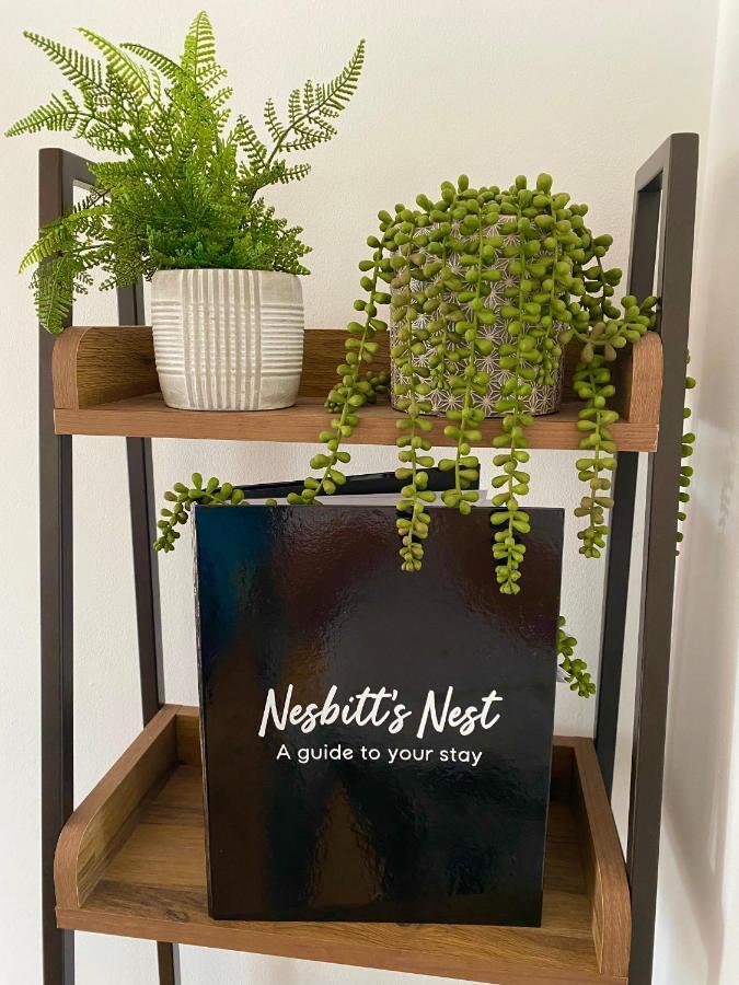 Cotswolds Lakeside Lodge - Nesbitt'S Nest South Cerney Eksteriør bilde